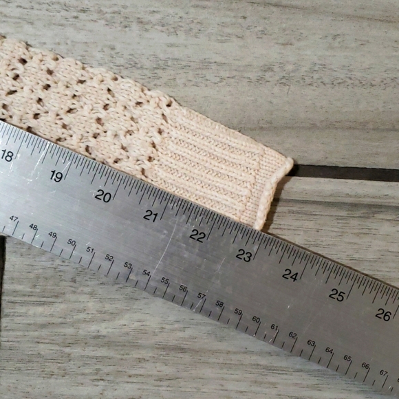 Roxy Sweater - Picture 13 of 16